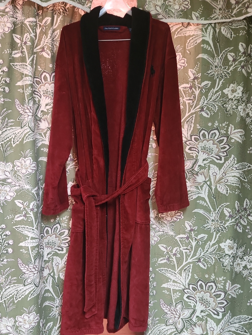 Ralph Lauren Mens Plush Robe Burgundy & Black